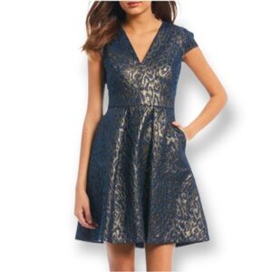 NWT Vince Camuto Metallic Jacquard Fit & Flare Dress in animal print size 10